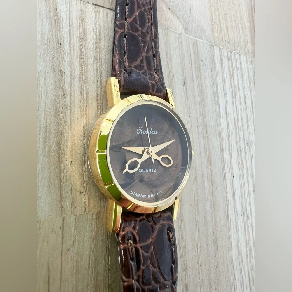 Vintage Ronica ladies gold tone brown scissor watch NEW BATTERY